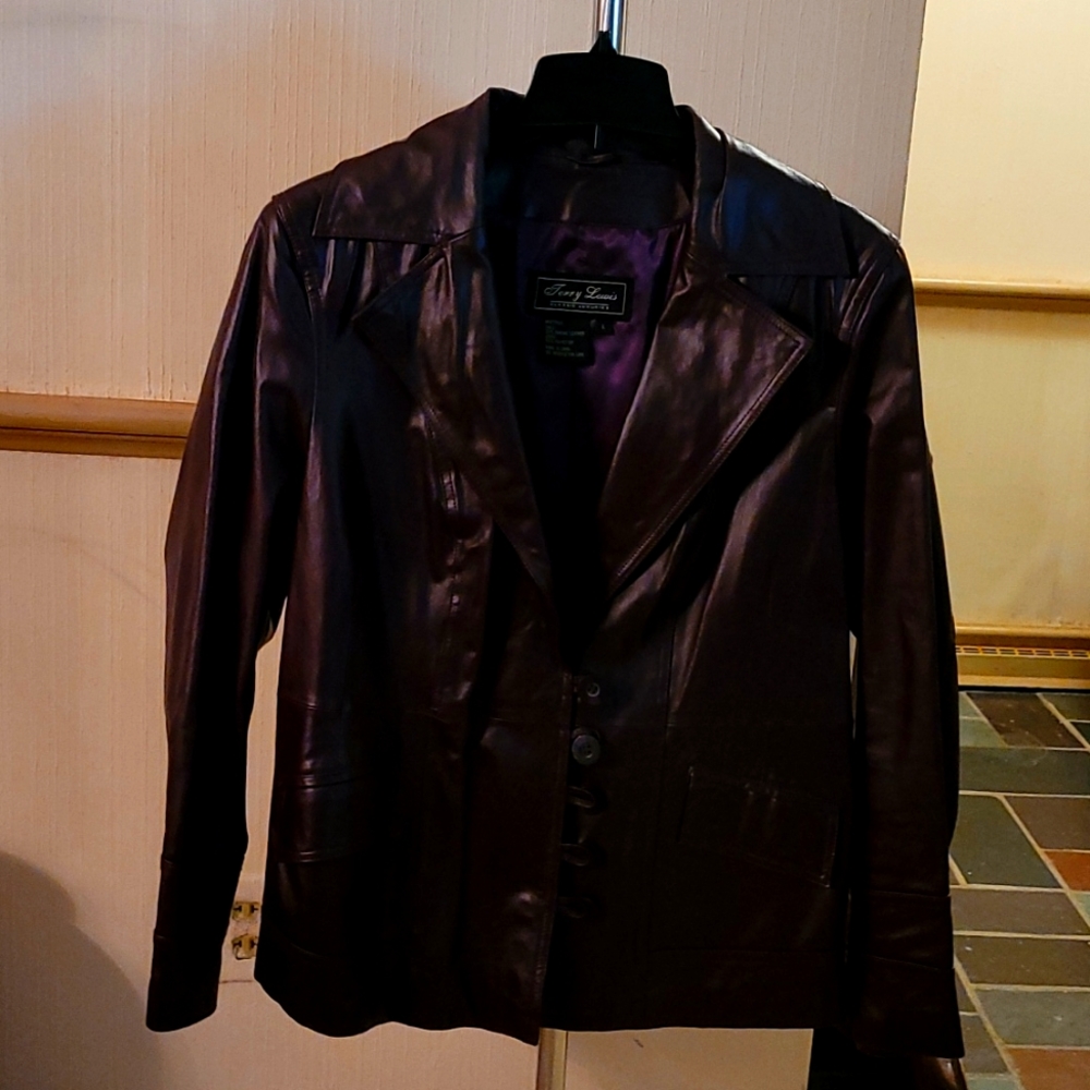 Leather jacket